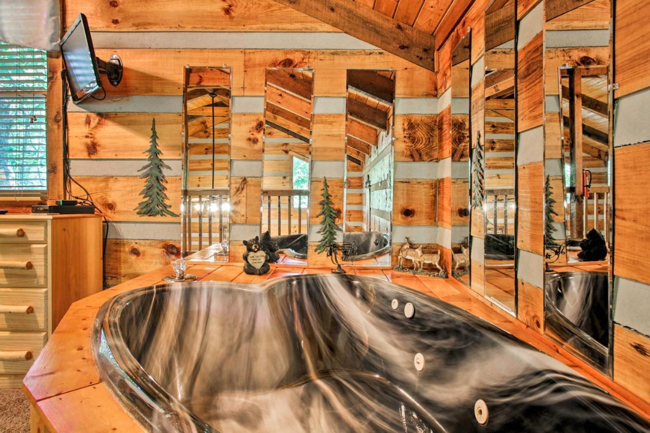 Secluded Forest Cabin, 4 Mi To Downtown 蓋特林堡 外观 照片